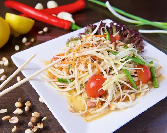 Young Papaya Salad